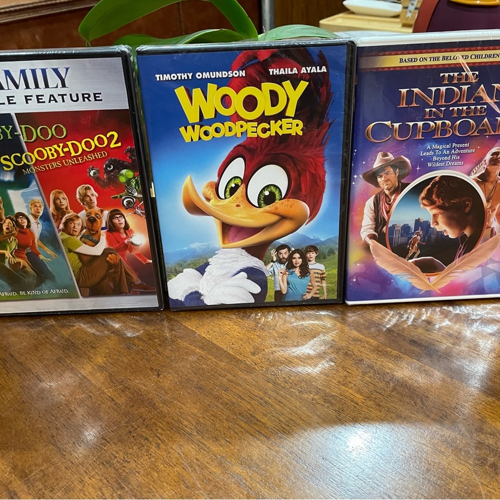 DVD - Family Woody Woodpecker,Indian inThe Cupboard & Double Feature Scooby NEW